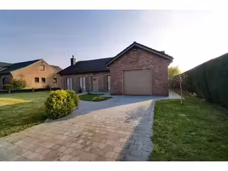 plain-pied avec 3 chambres et garage