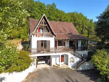 maison à vendre à les farges (24290) - dordogne