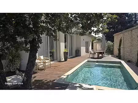 maison individuelle 3 chambres meublée avec piscine  jardin et jacuzzi