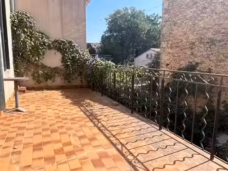 vente maison 4 pièces 85 m² à villeveyrac (34560)  190 000 €