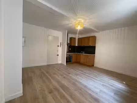 location appartement 3 pièces 46.16 m² à toulouse (31000)  740 €