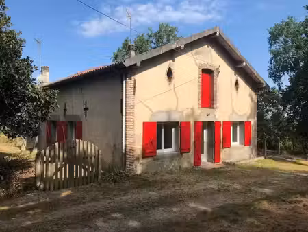 location maison 5 pièces 103.75 m² à saint-pierre-du-mont (40280)  940 €