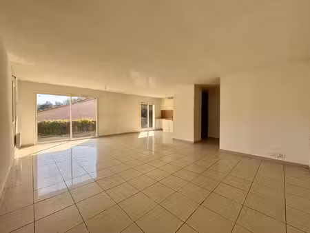 maison t4 de 97 m2 avec jardin et garage amélie-les-bains