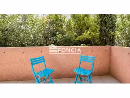 villeneuve-lès-béziers – appartement t2 avec terrasse et parking