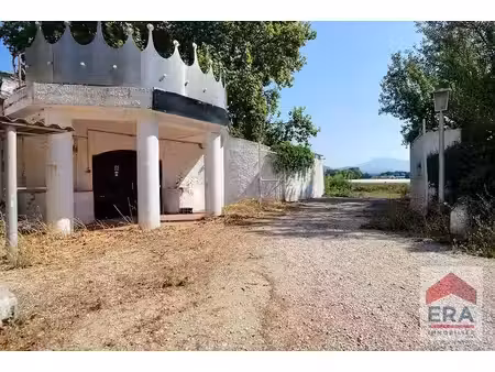 local commercial 0 pièces 575 m² à vendre / acheter sarrians 84260 ? | era immobilier