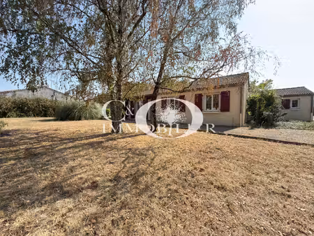 maison 3 chambres - garage - 2500 m2 de terrain