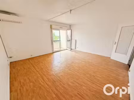 location appartement 3 pièces 65.52 m² à bollene (84500)  630 €