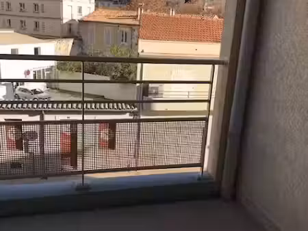 location appartement 2 pièces 38.62 m² à nimes (30000)  648 €
