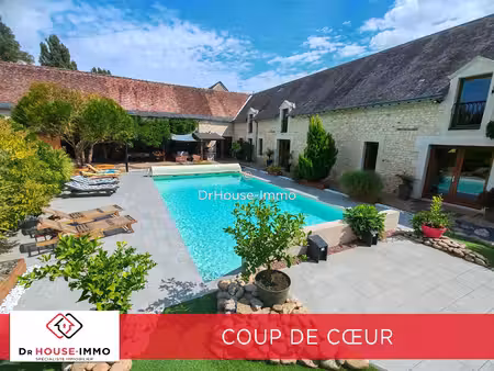 maison 375m² + chalet  dépendances  à potentiel.