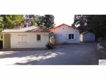 location de deux maisons individuelles saint affrique