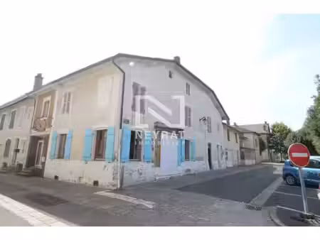 maison de village
