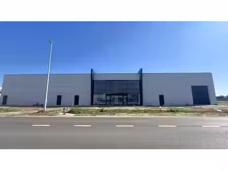 entrepôt neuf avec bureau à louer à durmakker evergem