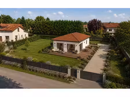 vente maison 4 pièces 90 m² à bazillac (65140)  286 000 €