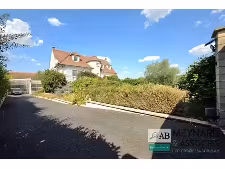 pézarches maison à vendre familiale 273 m2 avec espace bie