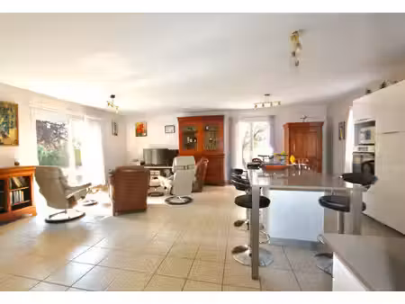 maison à vendre 6 pièces saint mard (17)