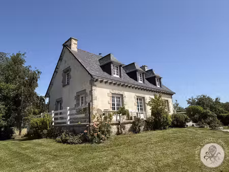 à vendre maison traditionnelle de qualité à taden  aux por