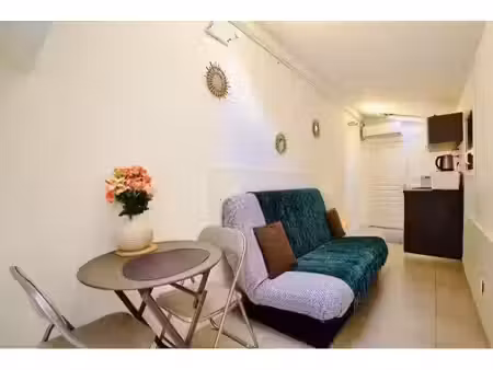 location meublée appartement 1 pièce 18 m² à nice (06000)  600 €
