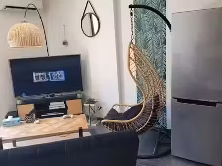 location meublée appartement 2 pièces 49 m² à nice (06000)  1 300 €