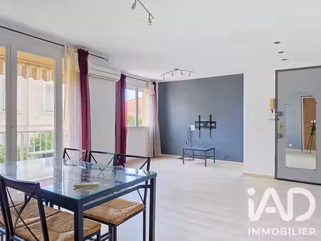 appartement à hyères (83400)