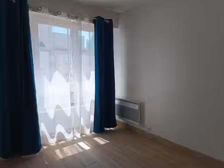 location appartement t2 de 47 m² - centre-ville de sannois