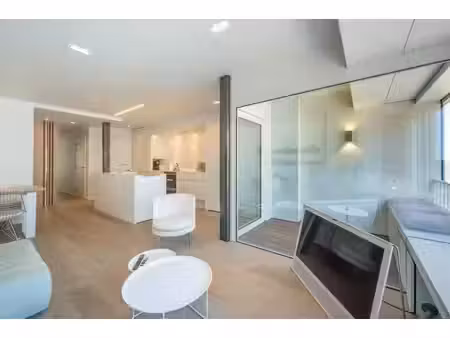 appartement prêt à emménager avec 3 chambres et vue latéral