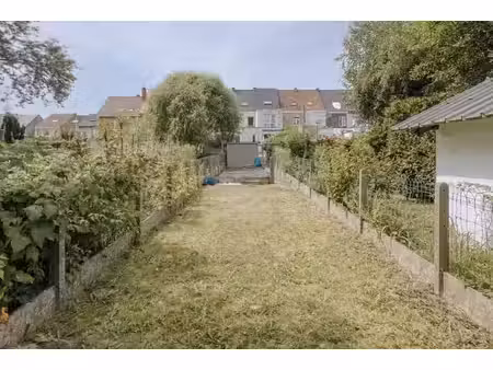 lot : maison 2-faç. (3 ch.)  directement habitable  avec ter