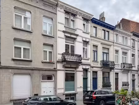 tenbosch - châtelain: magnifique maison de 3 chambres