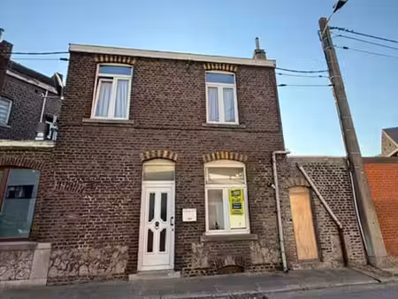 coquette maison 2 chambres proche de la route de beaumont (p