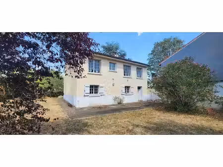 vente maison 4 pièces  80.00m²  vivonne