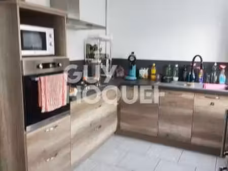 location maison à château-gontier-sur-mayenne (53200) : à louer / 81m² château-gontier-sur