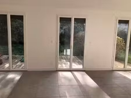 location maison à sautron (44880) : à louer / 130m² sautron