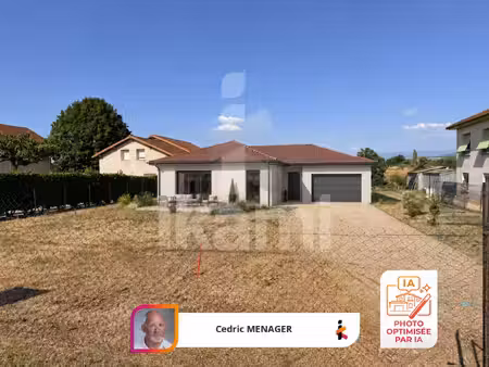 terrain de 3730m2