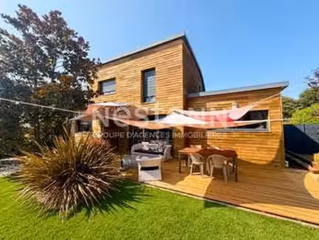 vente maison à berric (56230) : à vendre / 121m² berric