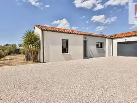vente maison à notre-dame-de-riez (85270) : à vendre / 118m² notre-dame-de-riez