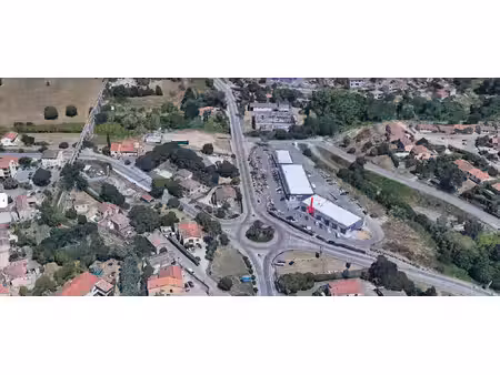 local commercial à louer