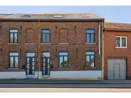 instapklare woning met 4 slpkrs met gezellig terras en tuin