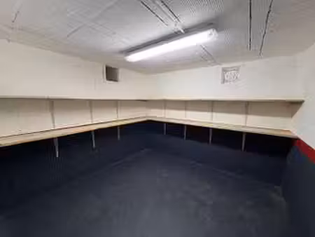 location garage box et parking à rennes villejean (35000) : à louer / 9m² rennes villejean
