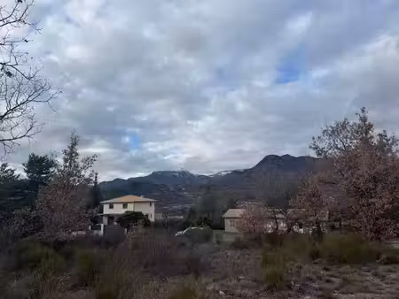 terrain constructible viabilisé à vendre