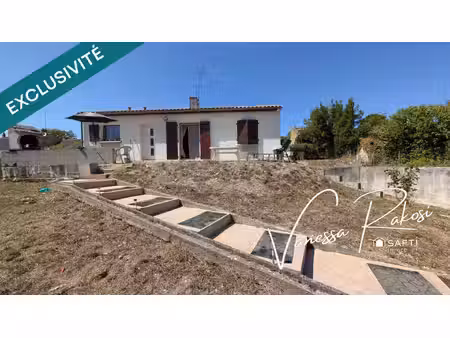 spécial investisseur maison sur sous sol de 89 m²   trois chambres  jardin et garage