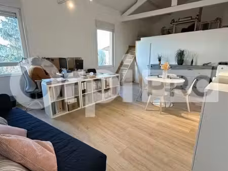 location bureaux 94 m²