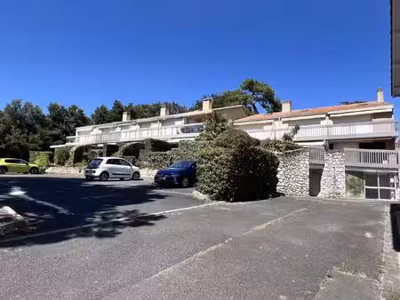 vente garage royan (17200)