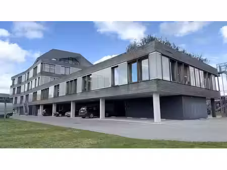 modern kantoorgebouw te koop nabij oprit r4 in gent