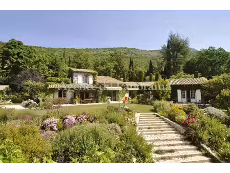 du charme et du calme pour cette belle villa