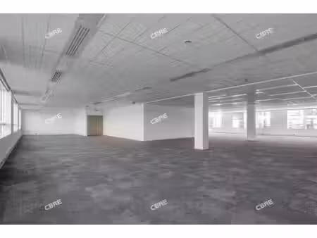 location bureau fontenay sous bois 356 m²