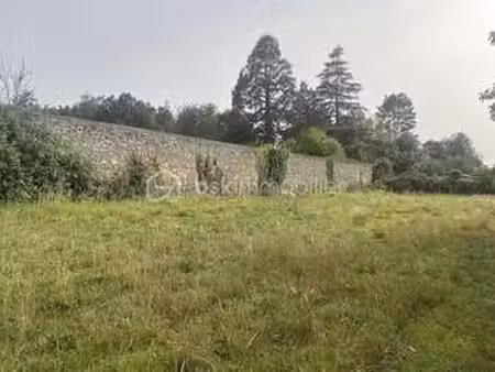 vente terrain à nueil-les-aubiers (79250) : à vendre / 7084m² nueil-les-aubiers