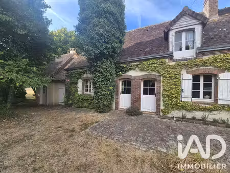 maison à melleray (72320)