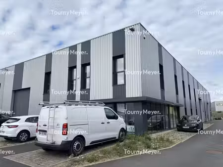 location local d’activités les sorinieres 44840 650m²