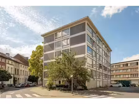 appartement te koop in borgerhout met 3 slaapkamers