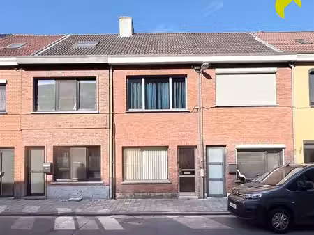 huis te koop in hemiksem met 2 slaapkamers