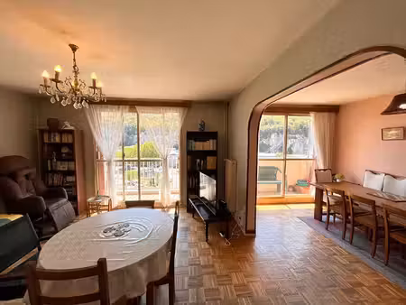 achat appartement 4 pièces 82m²